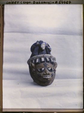 Image représentant Exposition d'art africain, masque au serpent