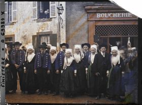 Image représentant Des couples de mariés