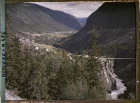 Image représentant Vue de la vallée du fjord vers Rjukan