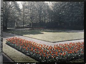 Image représentant Le jardin français vu depuis l'angle du parterre nord-ouest