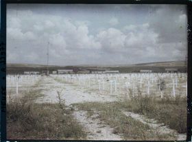 Image représentant France, Bras, Le Cimetière militaire