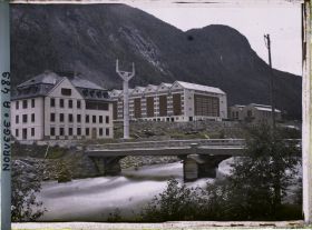 Image représentant L'usine hydro-électrique