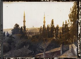 Image représentant L'Eyüp Sultan Camii ("mosquée Eyoub")