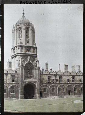 Image représentant La tour de Christ Church