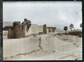 Image représentant Le Tamdert, vue prise de l'extérieur de la ville