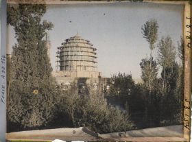 Image représentant Coupole de la Madreseh Mader-i-Chah, école coranique dite "de la mère du Chah" (1714)