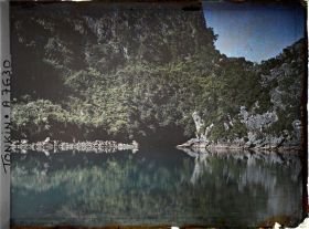Image représentant La sortie des cirques intérieurs du " Groupe de la Paix "