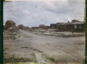 Image représentant France, Airon près de Lens, Une rue du Village