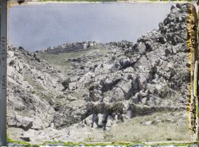 Image représentant Le monastère de Mar Matta (IV ap. J.-C.) sur le mont Alfaf ou mont Mqalub