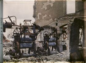 Image représentant Ruines d'une imprimerie, rue des Trois Raisinets