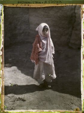 Image représentant Petite fille de l'ethnie Hazâra