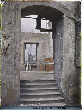 Image représentant Ruines des hospices civils, rue Eugène Wiet (?)