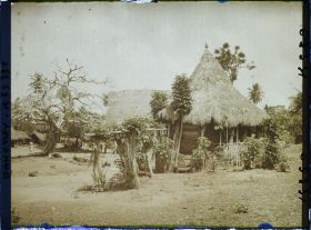 Image représentant Case du fétiche Lègba dans le village de Daagbé