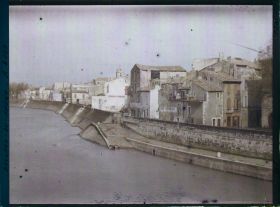 Image représentant Le quai de la Roquette actuel quai Marx Dormoy, vue prise depuis le pont de Trinquetaille