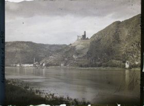 Image représentant Allemagne, St Goar, le Village de Wellmich et le Château ( maus)