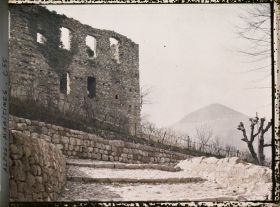 Image représentant Les ruines du château