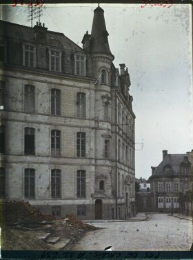 Image représentant France, Arras, Ecole des Frères reconstruite