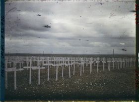 Image représentant France, Ablain St Nazaire, Un aspect du Cimetière de Ne De de Lorette