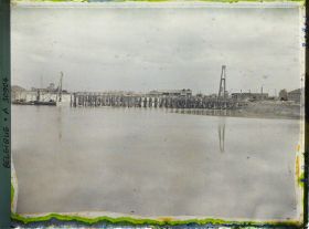 Image représentant Belgique, Nieuport, Une vue vers les Ecluses