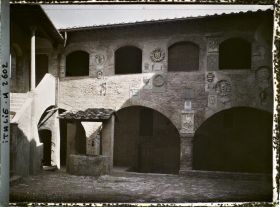 Image représentant Cour du Palazzo Pretorio