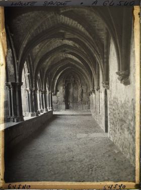 Image représentant France, Hte Savoie, Déambulatoire du Cloître d'Abondance