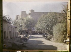 Image représentant Afghanistan, Ghizichk, La forteresse et Gde rue