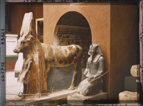 Image représentant Vache d'Hathor au musée égyptien