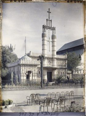 Image représentant L'Exposition Coloniale Internationale de 1931, le pavillon des missions protestantes