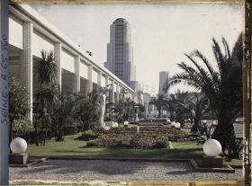Image représentant L'Exposition Coloniale Internationale de 1931, une aile de la Cité des Informations