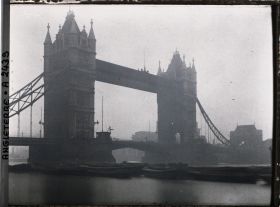 Image représentant Vue rapprochée du Tower Bridge