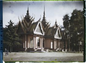 Image représentant L'Exposition Coloniale Internationale de 1931, le pavillon du Cambodge, section de l'Indochine