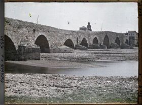 Image représentant Espagne, D'Astorga à Léon, Le Pont de Orbigo vu d'en bas