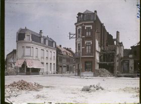 Image représentant France, Armentières, Rue du Faubourg de Lille,  maisons neuves