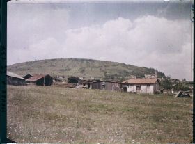 Image représentant France, Montsec, Le nouveau Village et la butte vue du Sud