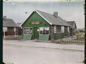 Image représentant France, Lens, Village Hollandais ; Type d'une maison de Commerce