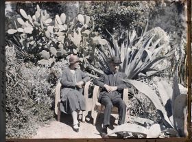 Image représentant Mr et Mme Henri Capitant, invités d'Albert Kahn