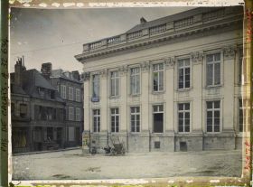 Image représentant France, Arras, Palais de Justice reconstruit
