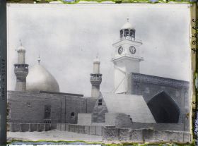 Image représentant Dôme et minarets de la mosquée funéraire d'Ali