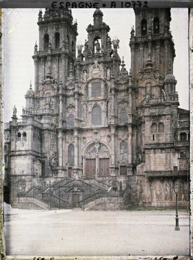 Image représentant Espagne, Santiago de Compostela, La grande façade XVIIIe S de la Cathédrale : horrible chose de style baroque
