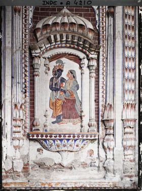 Image représentant Peinture d'un édicule extérieur de temple hindou représentant Krishna et Râdhâ