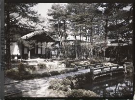 Image représentant Temple Hônen-in : Jardin et bâtiments
