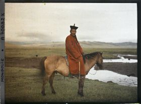 Image représentant Un cavalier près d'un cours d'eau, Le Jalkhanz Kuthugtu Damdinbazar (?)