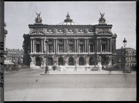 Image représentant L'Opéra Garnier, place de l'Opéra