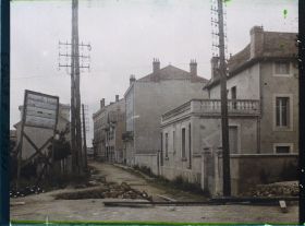Image représentant France, St Mihiel, Rue Jeanne d'Arc, autre aspect
