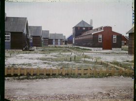 Image représentant France, Lens, Village Hollandais ; Etablissement de Bains