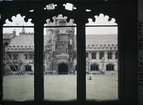 Image représentant Partie orientale du cloître de Christ Church