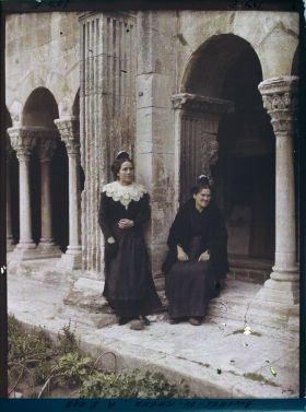 Image représentant Portrait d'arlésiennes, Madame Allemand et Madame Marie Busset