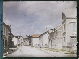 Image représentant France, Vienne le Château Marne (475 h.), Rue du Pont