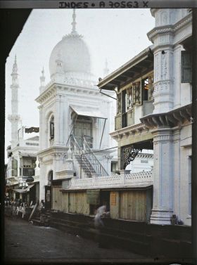 Image représentant Mosquée et commerces