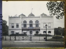 Image représentant L'Observatoire de Montsouris, palais du Bardo